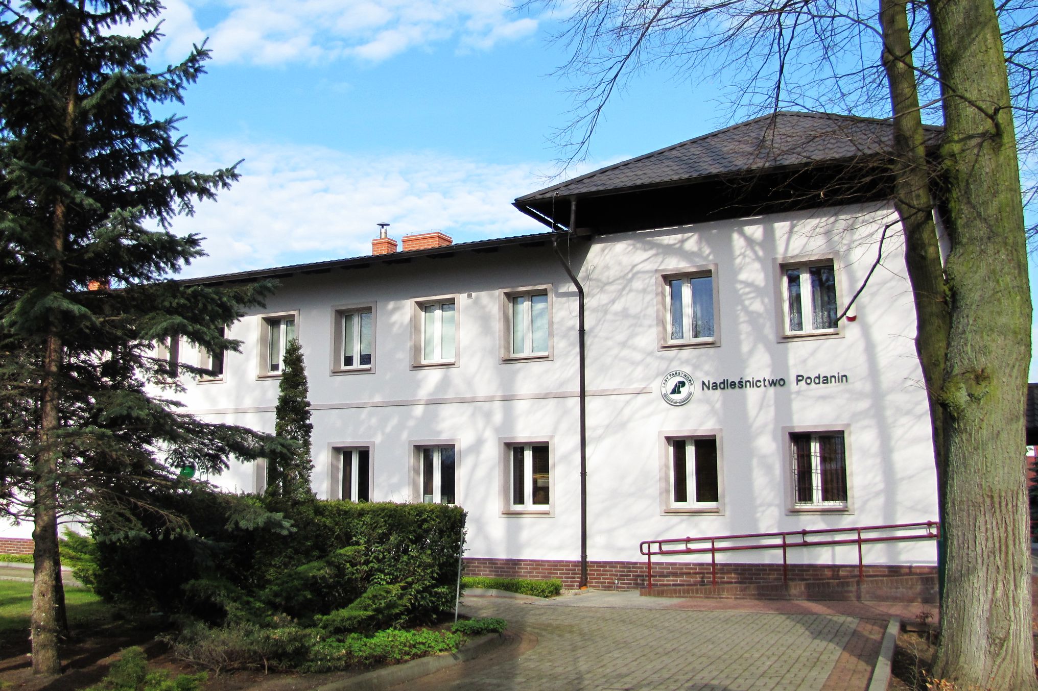 Headquarters Nadleśnictwo Podanin